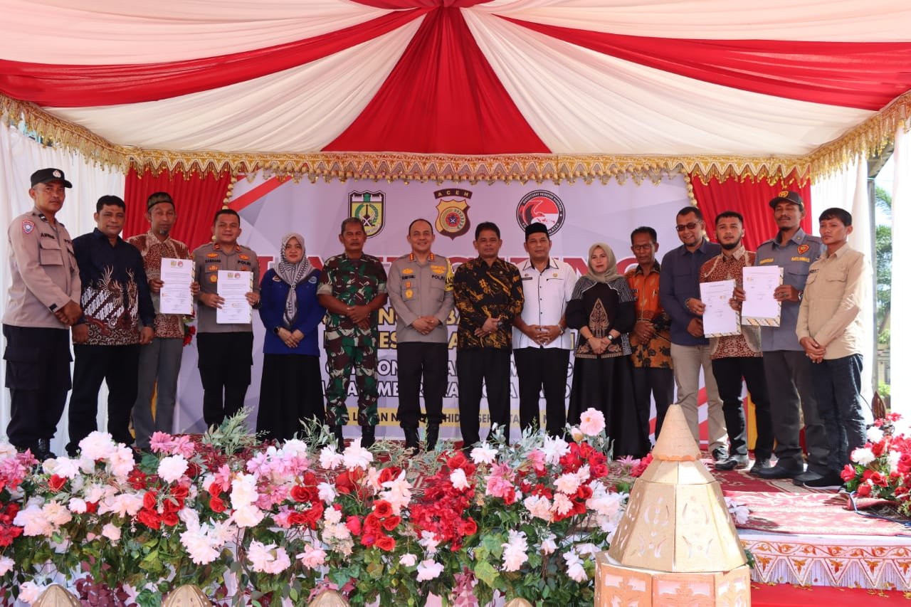Kapolresta Banda Aceh Launching KBN ke -20 Di Deah Glumpang